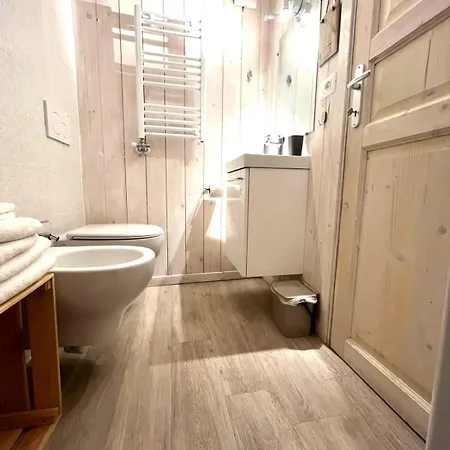 Due Cuori E... Un Loft Nel Cuore Antico Di Appartement